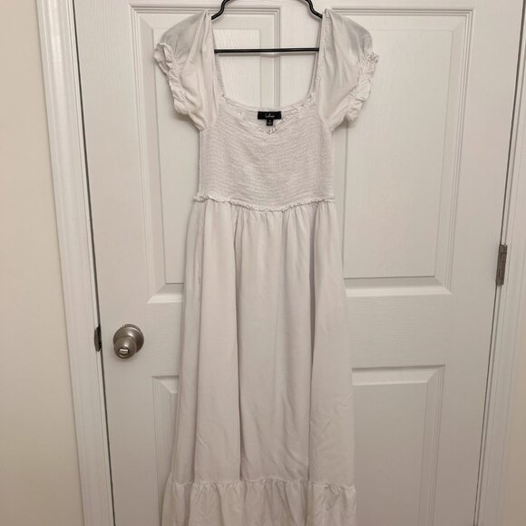 White Smocked Puff Sleeve Maxi Dress - Picture 3 of 6